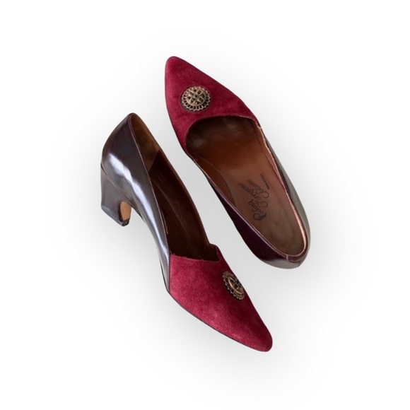 Vintage 60’s: Rosina Ferragamo Schiavone ⍟ Crystal Medallion Low Heels Pumps ⍟ 6 - Picture 3 of 16